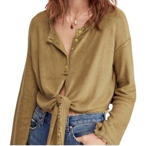 FREE PEOPLE Emma’s moss green oversized short henley with front ties